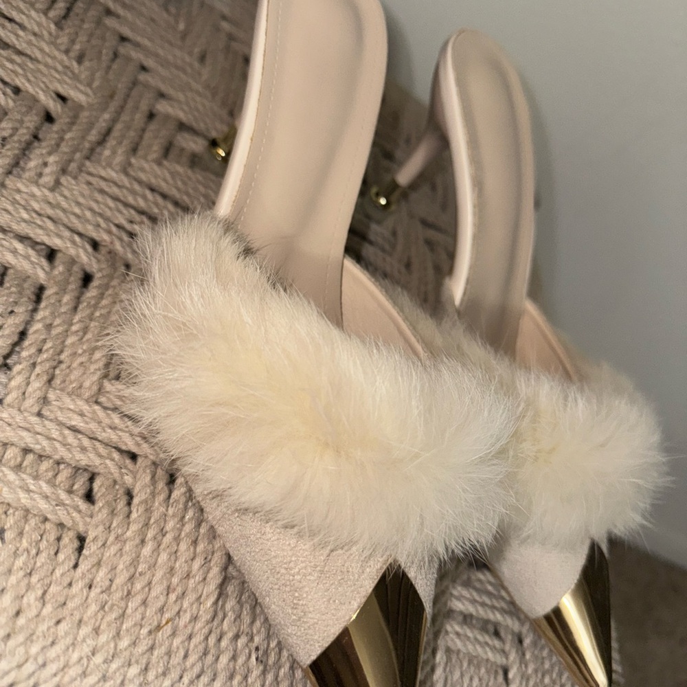 Elegant Cream Fur-Trimmed Heels